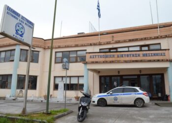 Ο Τούρκος  εργάτης ανέφερε οτι του χρωστούσε  λεφτά ο Εργοδότης του!