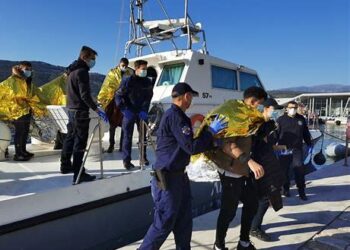 Σκάφος του Λ/Σ εντόπισε 35 Λαθρομετανάστες ΒΑ της νήσου Σάμου!