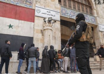 Χωρίς ντουφεκιά έπεσε και η πόλη Νταράα στη νότια Συρία!!!