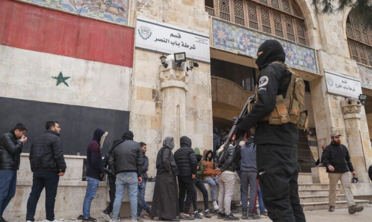 Χωρίς ντουφεκιά έπεσε και η πόλη Νταράα στη νότια Συρία!!!