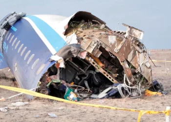 ΝΑΤΟ: Να διερευνηθεί πλήρως η συντριβή του αεροσκάφους στο Καζακαστάν