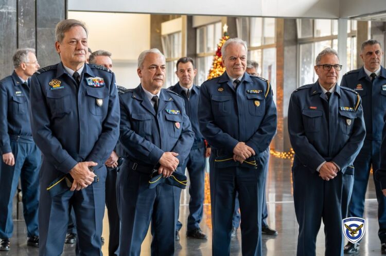 Επίσκεψη του Αρχηγού ΓΕΑ στο 251ΓΝΑ