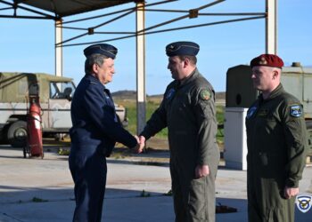 Στις Σμηναρχίες Μάχης  130 & 135 της Λήμνου και της Σκύρου ο Αρχηγός