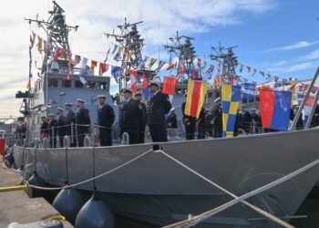 Tελετή ένταξης και ονοματοδοσίας στο Πολεμικό Ναυτικό των τεσσάρων Παράκτιων Περιπολικών  τ. ISLAND στα Ναυπηγεία Σαλαμίνας