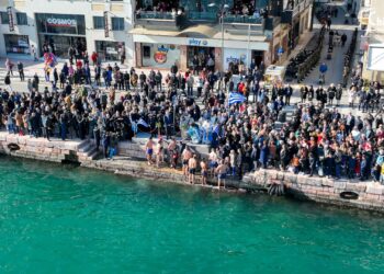 Θεοφάνεια 2025 στο λιμάνι της Χίου…Παρουσία ΥΕΘΑ (video)