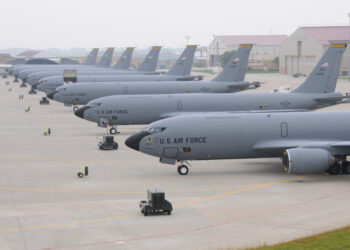 Στα ύψη η εμβέλεια των Μαχητικών της ΠΑ…Προμήθεια 4 KC-135 απο τις ΗΠΑ (video)