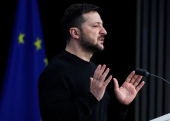 Ζελένσκι: Θα μιλήσω μόνο με Πούτιν, όταν καταρτίσουμε σχέδιο με ΗΠΑ και Ευρώπη