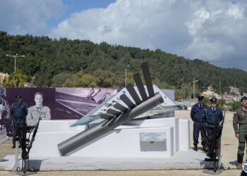 Τελετή Αποκαλυπτηρίων Μνημείου Αντιπτέραρχου (Ι) Ευστάθιου Τσιτλακίδη & Αντιπτέραρχου (Ι) Μάριου-Μιχαήλ Τουρούτσικα