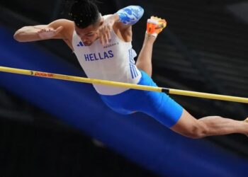 Στην κορυφή της Ευρώπης ανέβηκε ο Εμμανουήλ Καραλής