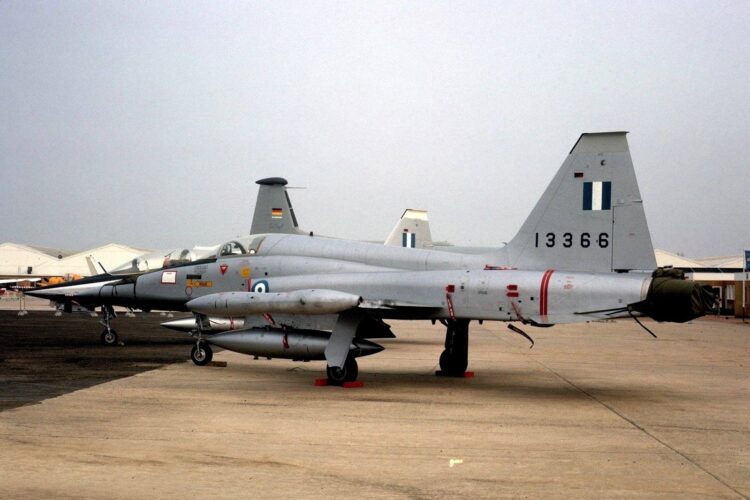 Σαν Σήμερα στις 10/03/1966 Προσγειώθηκαν στην 111ΠΜ τα πρώτα F-5!