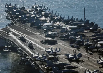 Οι Ηνωμένες Πολιτείες στέλνουν & δεύτερο αεροπλανοφόρο στη Μέση Ανατολή,