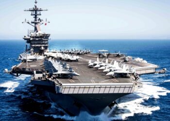 Με νέα πλήγματα απειλούν τους Χούθι οι ΗΠΑ