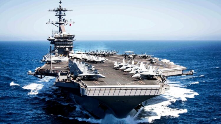 Με νέα πλήγματα απειλούν τους Χούθι οι ΗΠΑ