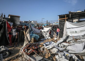 Το τουρκικό ΥΠΕΞ καταδικάζει την απόφαση του Ισραήλ να σταματήσει την είσοδο ανθρωπιστικής βοήθειας στη Γάζα