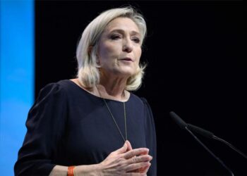 Πενταετής στέρηση πολιτικών δικαιωμάτων για τη Λεπέν – Καταδικάστηκε για υπεξαίρεση δημοσίου χρήματος