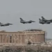 Πτήση μαχητικών αεροσκαφών στον ουρανό της Αθήνας
