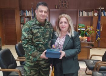 Επίσκεψη του νέου Διοικητή της ΣΜΥ στην Αντιπεριφεριάρχη Τρικάλων