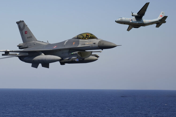 Συνεχίζονται οι τουρκικές προκλήσεις στο Αιγαίο ‘’Εν μέσω Μ.Ο.Ε’’ …Αναχαιτίστηκαν F-16 και κατασκοπευτικό CN-235