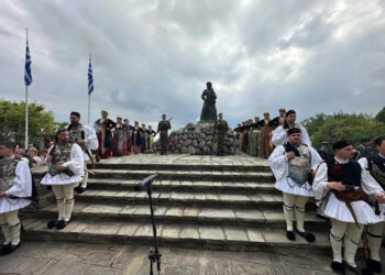 Επέτειος Ολοκαυτώματος της Ηρωικής Πόλης Νάουσας: Τιμή και Μνήμη!!!