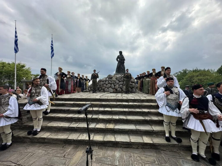 Επέτειος Ολοκαυτώματος της Ηρωικής Πόλης Νάουσας: Τιμή και Μνήμη!!!