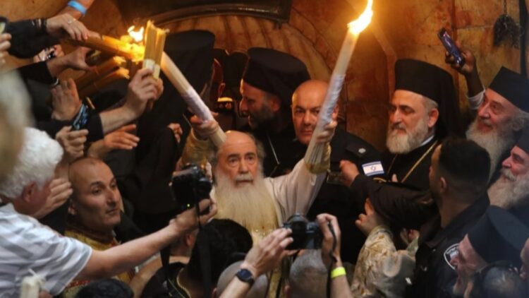 H τελετή Αφής του Αγίου Φωτός στον Πανάγιο Τάφο