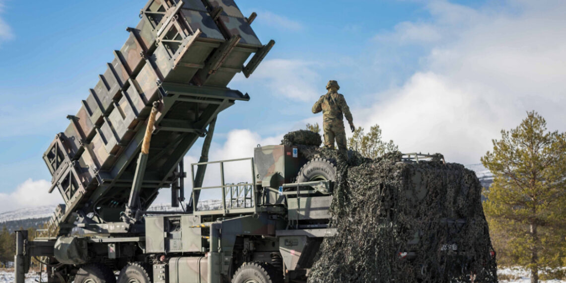 ΗΠΑ αναπτύσσουν συστήματα αεράμυνας THAAD και Patriot στο Ισραήλ εν μέσω εντάσεων με Ιράν και Χούθι