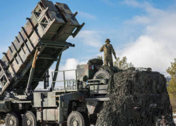 ΗΠΑ αναπτύσσουν συστήματα αεράμυνας THAAD και Patriot στο Ισραήλ εν μέσω εντάσεων με Ιράν και Χούθι