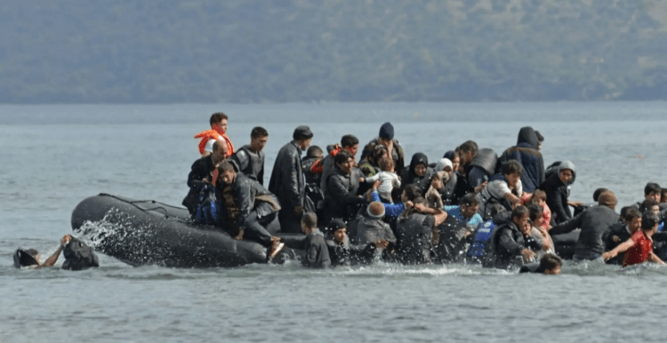 Με το καλημέρα δύο επιχειρήσεις διάσωσης …140 λαθρομεταναστών  νότια της Κρήτης!