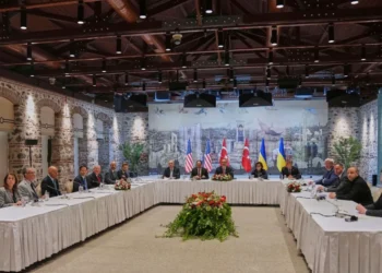 Το Κίεβο ζητά διάσκεψη κορυφής Πούτιν – Ζελένσκι: Συμφωνία για ανταλλαγή 1.000 αιχμαλώτων