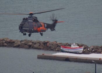 Super Puma της ΠΑ διέσωσε επιβάτη κρουαζιεροπλοίου (video)