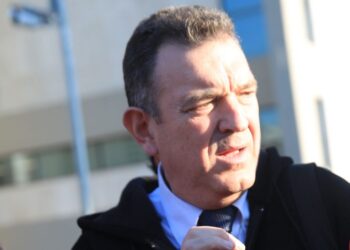 Διαγράφεται από τη ΝΙΚΗ ο Νίκος Παπαδόπουλος – Ο Νατσιός απαιτεί να παραδώσει την έδρα του