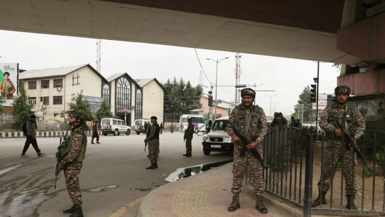 Κατάπαυση του πυρός ανάμεσα σε Ινδία και Πακιστάν – Παρέμβαση Τραμπ τερματίζει τις συγκρούσεις στα σύνορα