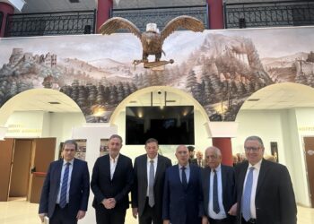 Συγκίνηση στη Στέγη Ποντιακού Πολιτισμού: Ομιλία του Στρατηγού ε.α. Φράγκου Φραγκούλη για τη Γενοκτονία των Ποντίων (video)