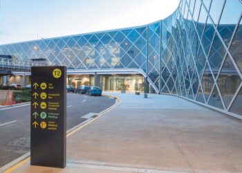 Αναγκαστική προσγείωση αεροσκάφους στο «Μακεδονία» της Θεσσαλονίκης