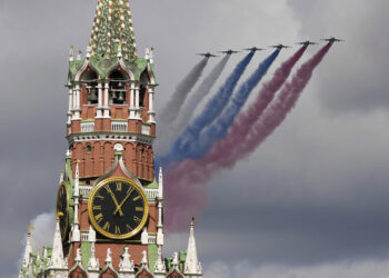 Πούτιν: «Η αλήθεια και το δίκαιο είναι με το μέρος μας» (video)