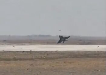 Τουρκικό F-4 Phantom «ξύρισε» τον διάδρομο στα Κατεχόμενα – Παραλίγο να συντριβεί