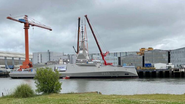 Στο Νερό η Φρεγάτα «Φορμίων» με Ιστό PSIM – Συνεχίζει τις Δοκιμές ο «Κίμων», Έπεται ο «Νέαρχος»