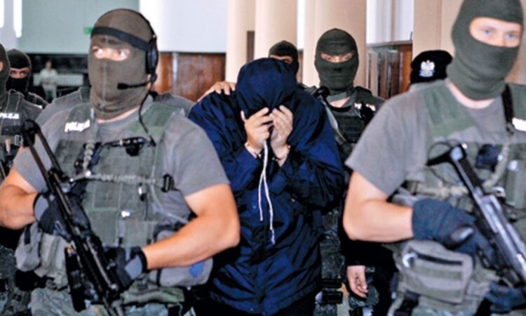 Δίκτυο Αζέρων κατασκόπων ανησυχεί Ελλάδα και Κύπρο