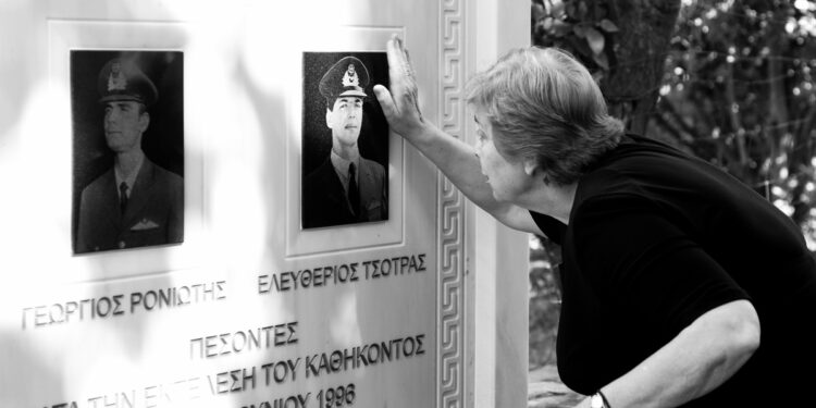 Σαν σήμερα  το 1996 η συντριβή του Α/Φ Τ-2Ε…Νεκροί οι 2 Χειριστές
