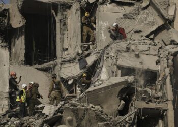 Ιρανικός βαλλιστικός πύραυλος χτυπά το νότιο Ισραήλ τα Ξημερώματα (video)