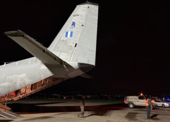 Προσγειώθηκαν τα ξημερώματα στην 112 ΠΜ τα αεροσκάφη C-27 και ένα C-130 με 105 επαναπατρισθέντες!!