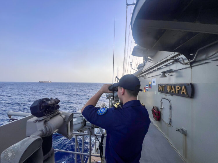 Η Φρεγάτα “ΨΑΡΡΑ” ολοκλήρωσε με επιτυχία … Αποστολή εγγύς προστασίας