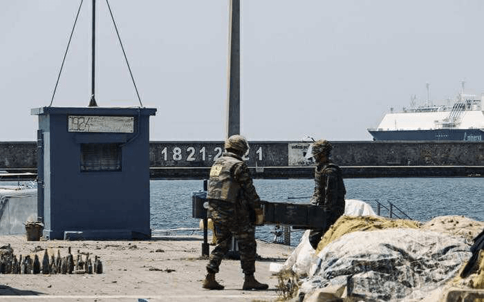 Τα ΤΕΝΞ του Στρατού εξουδετέρωσαν οβίδα του Β’ ΠΠ στην Καλαμάτα