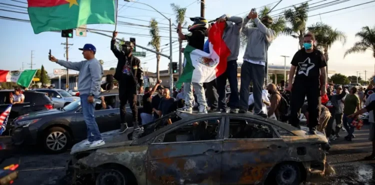 Χάος με τους Λαθρομετανάστες στο Λος Άνζελες …Αναπτύχθηκε η Εθνοφρουρά