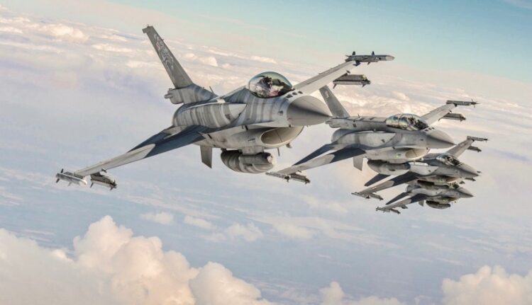 Σε συναγερμό τέθηκε η πολεμική αεροπορία της Πολωνίας