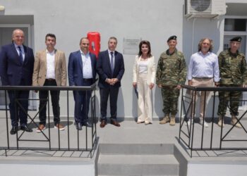 Στο Στρατόπεδο “ΚΝΙΘΑΚΗ”  η Γιάννα για τη Δωρεά της οικογένειας Αγγελοπούλου