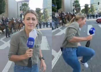 Λος Άντζελες: Η στιγμή που δημοσιογράφος δέχεται on air πλαστική σφαίρα (video)