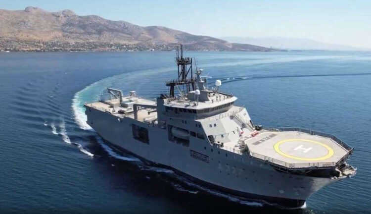 Περσέας: Το υπερσύγχρονο πλοίο υποστήριξης του Π.Ν. σε πλήρη δράση – Εντυπωσιακές εικόνες από την ανοιχτή θάλασσα