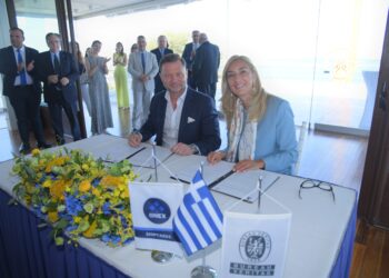 Αναγέννηση της Ελληνικής Ναυπηγικής Βιομηχανίας: Υπογραφή-ορόσημο για 20 νεότευκτα ρυμουλκά στην Ελευσίνα