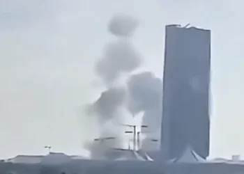 Το Ιράν ισχυρίζεται ότι έπληξε τα κεντρικά γραφεία της Μοσάντ στο Ισραήλ